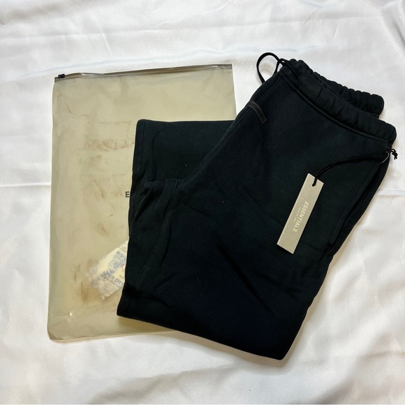 Fear of God Essentials Stretch Limo Black Sweatpants Size Small
